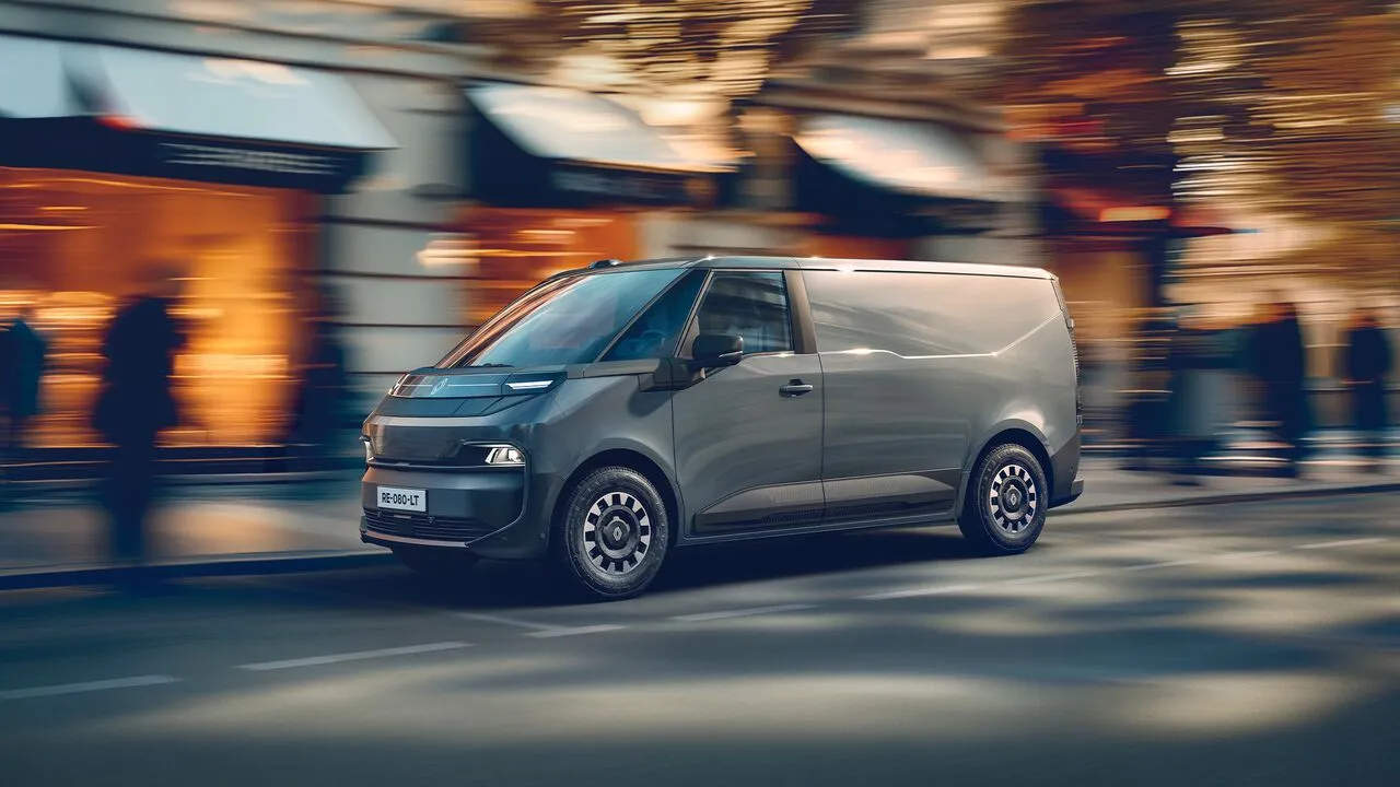 Noul Trafic Van E-Tech